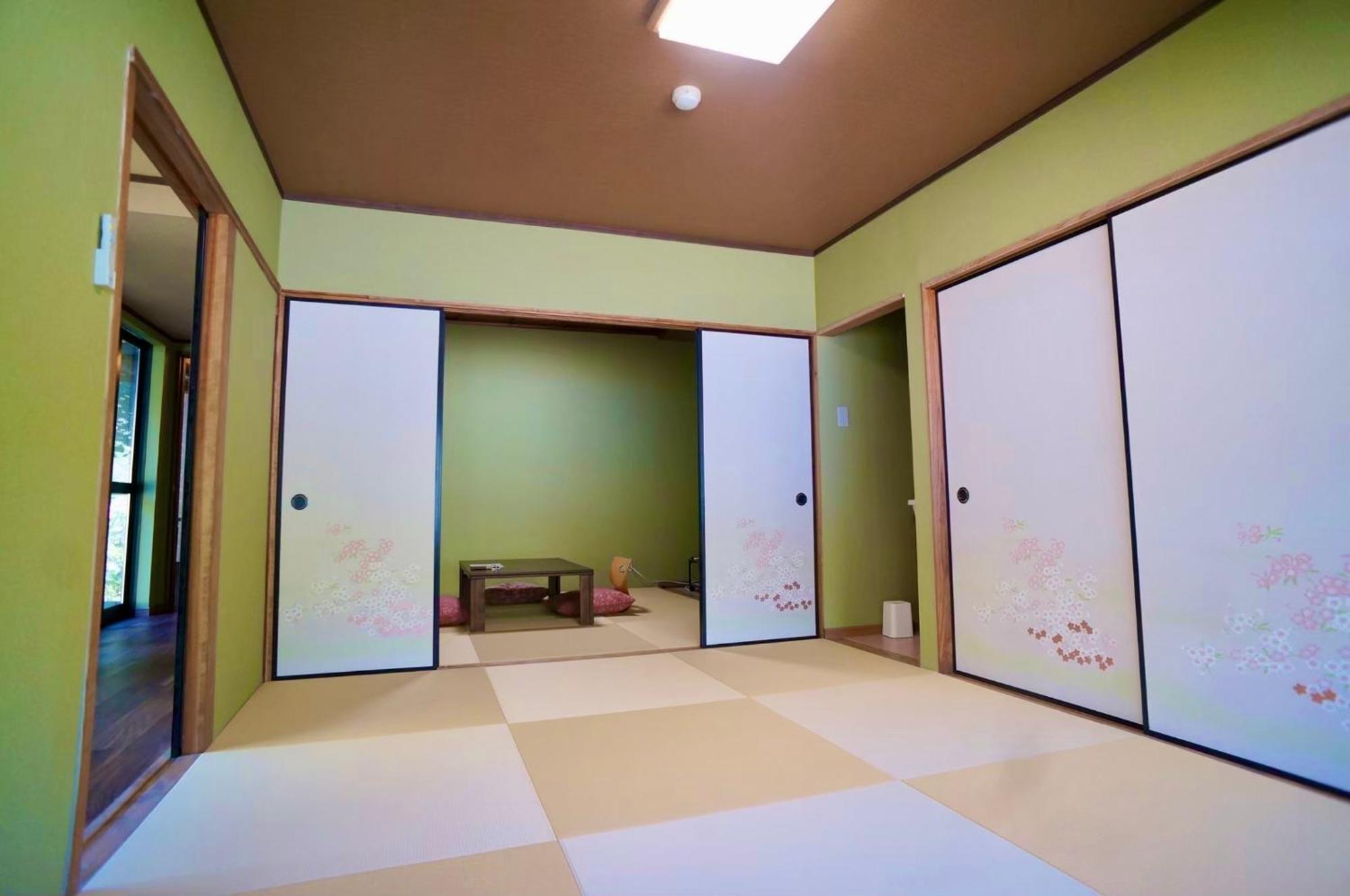 Takaosou Hotel Yufu Bagian luar foto