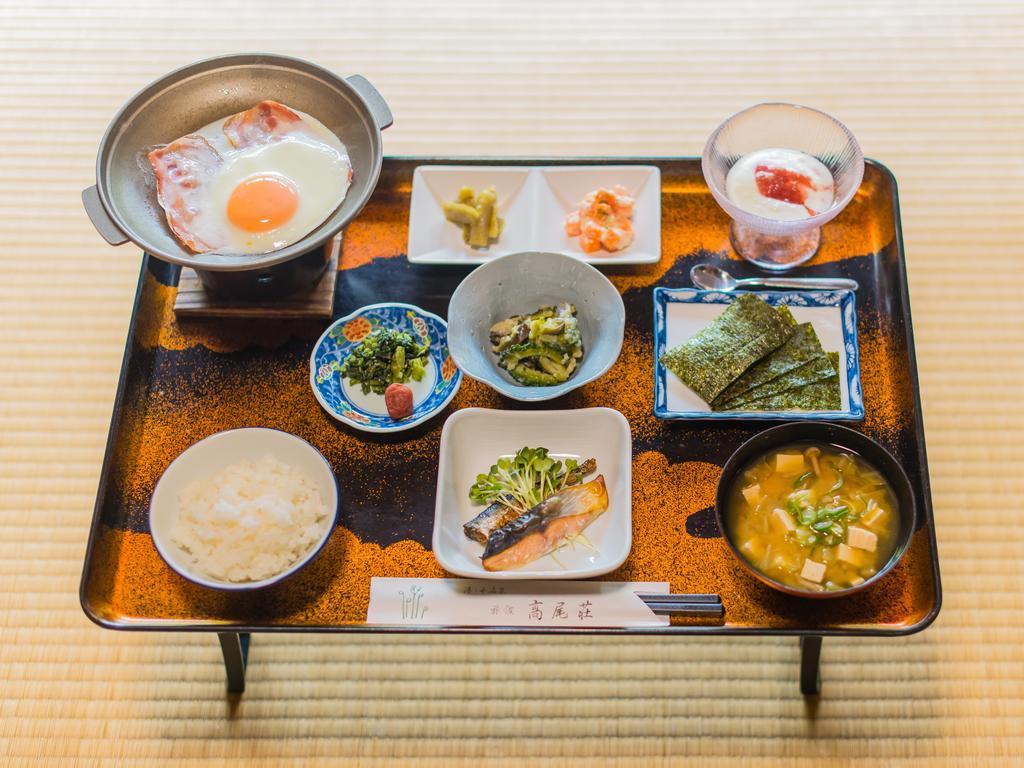 Takaosou Hotel Yufu Bagian luar foto